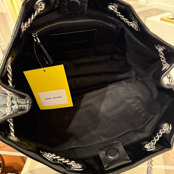 MARC JACOBS The Quilted Denim Chain Sack Bag In Light Wash Authentic‼️ - Picture 9 of 16